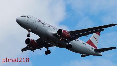 Image of aircraft registration OE-LBY - A A320-214 operated by Austrian Airlines