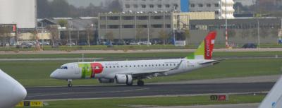 Photo of aircraft CS-TPW operated by TAP Express