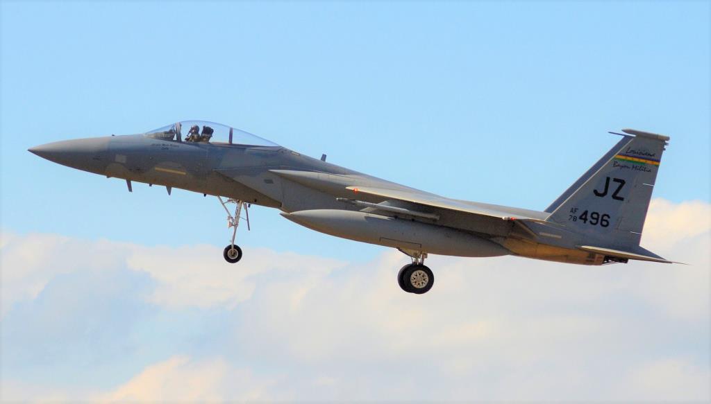 Photo of aircraft 78-0496 operated by United States Air Force