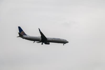 Photo of aircraft N78448 operated by United Airlines