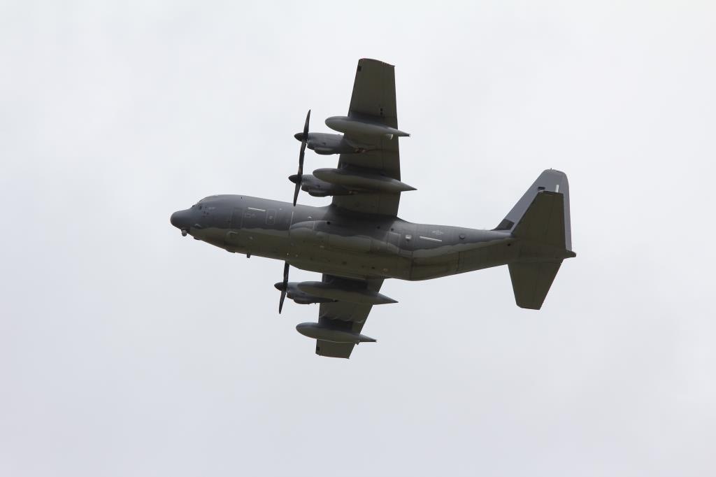 Photo of aircraft 11-5737 operated by United States Air Force