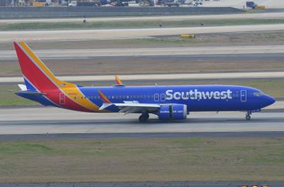 Photo of aircraft N1810U operated by Southwest Airlines
