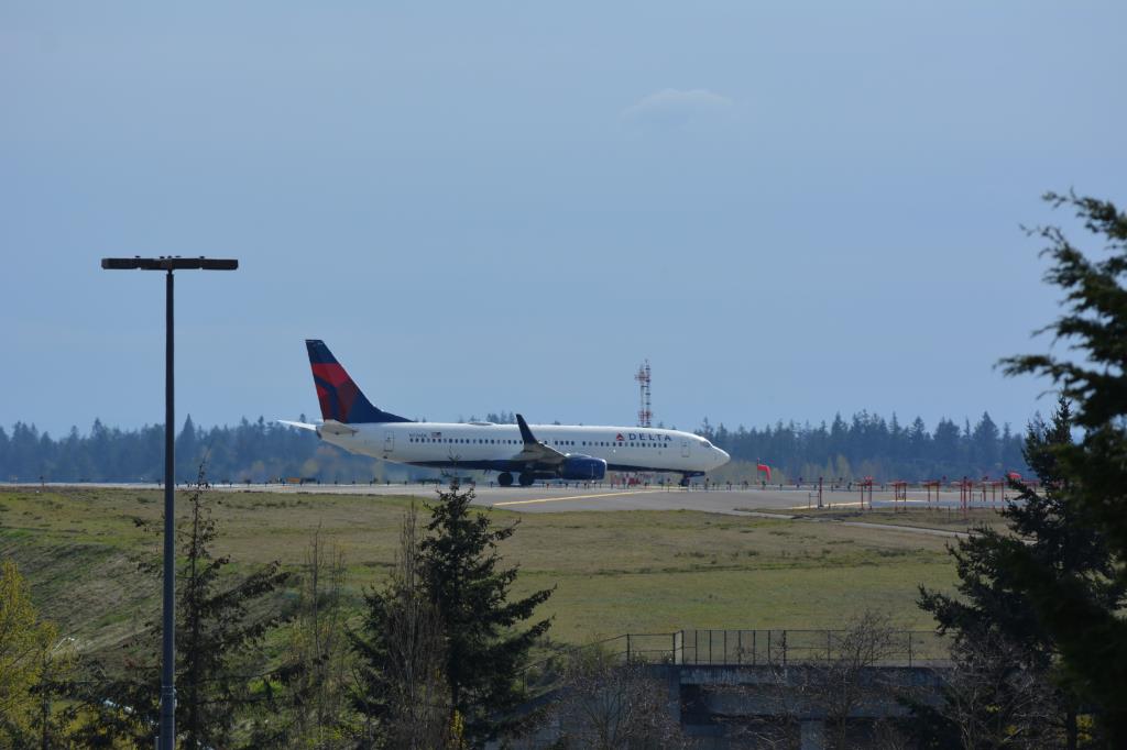 Photo of aircraft N776DE operated by Delta Air Lines