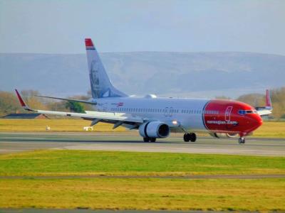 Photo of aircraft SE-RRF operated by Norwegian Air Sweden