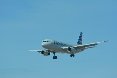 Image of aircraft registration N660AW - A A320-232 operated by American Airlines