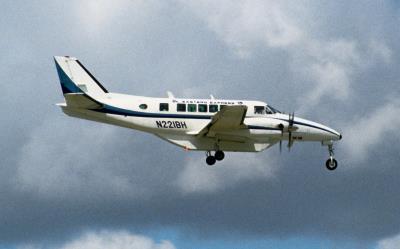 Photo of aircraft N221BH operated by Alpine Air Express
