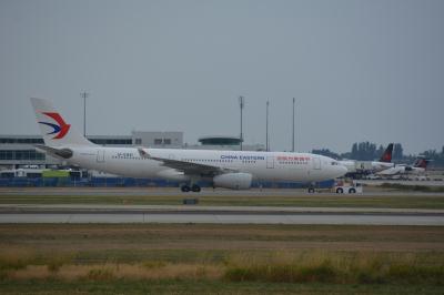 Photo of aircraft B-5941 operated by China Eastern Airlines