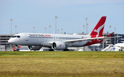 Photo of aircraft VH-X4C operated by QantasLink