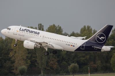 Photo of aircraft D-AIBP operated by Lufthansa Cityline