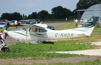 Photo of aircraft G-HHDR operated by Ian David Brierley