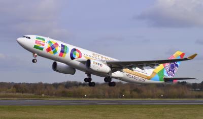Photo of aircraft A6-EYH operated by Etihad Airways