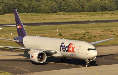 Image of aircraft registration N869FD - A 777-FS2 operated by Federal Express (FedEx)