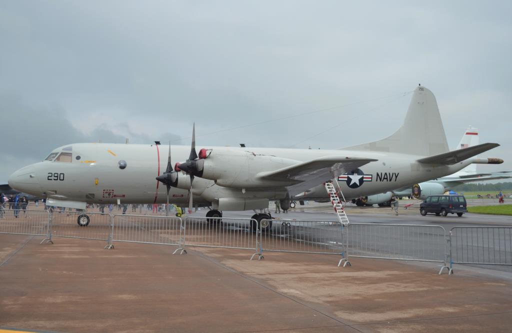 Photo of aircraft 163290 operated by United States Navy