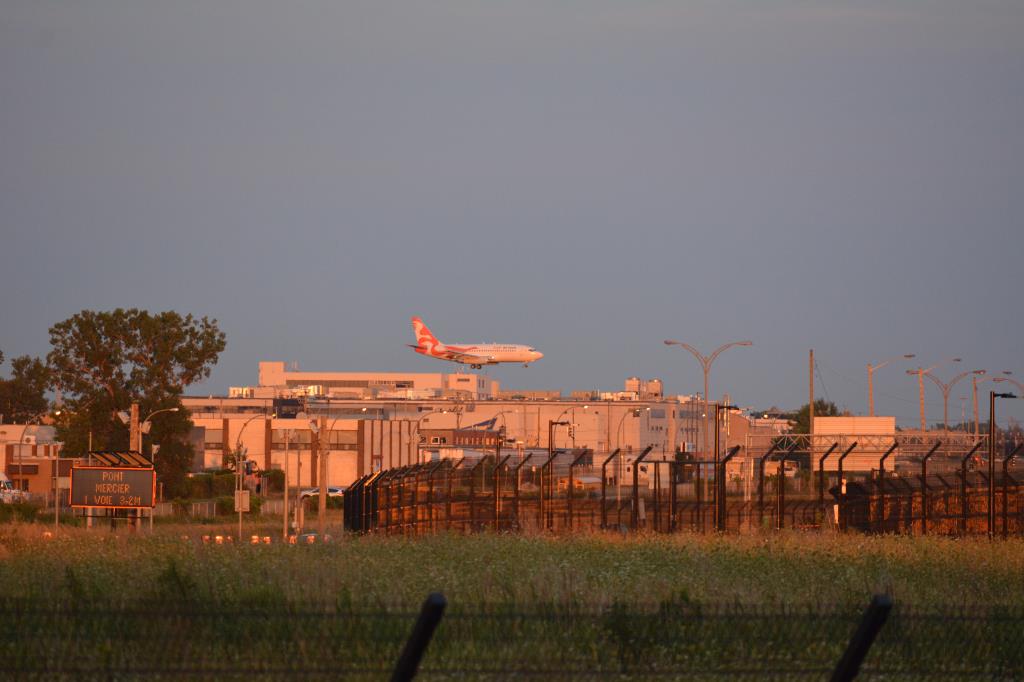 Photo of aircraft C-GSPW operated by Air Inuit