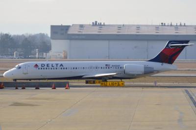 Photo of aircraft N990AT operated by Delta Air Lines