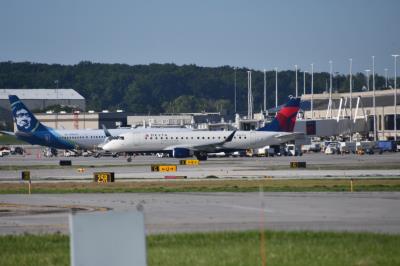 Photo of aircraft N322SY operated by Delta Connection