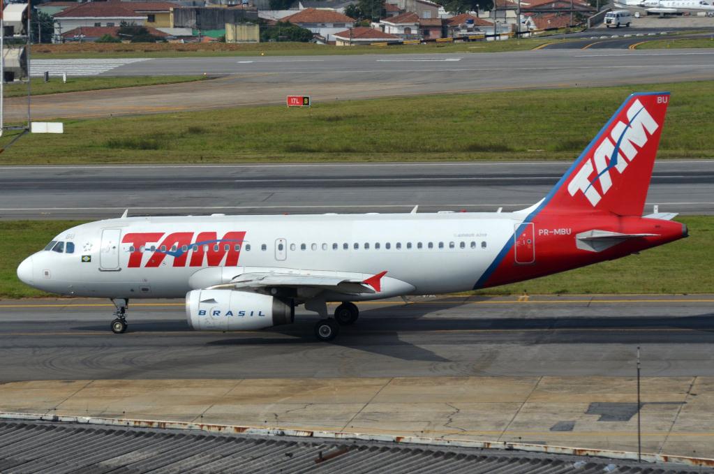 Photo of aircraft PR-MBU operated by TAM Linhas Aereas