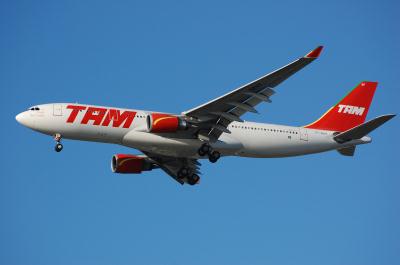 Photo of aircraft PT-MVF operated by TAM Linhas Aereas