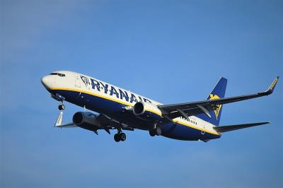Photo of aircraft SP-RSH operated by Ryanair Sun
