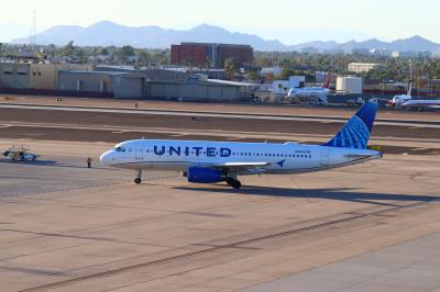 Photo of aircraft N431UA operated by United Airlines