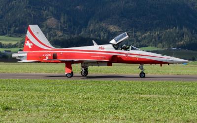 Photo of aircraft J-3090 operated by Swiss Air Force