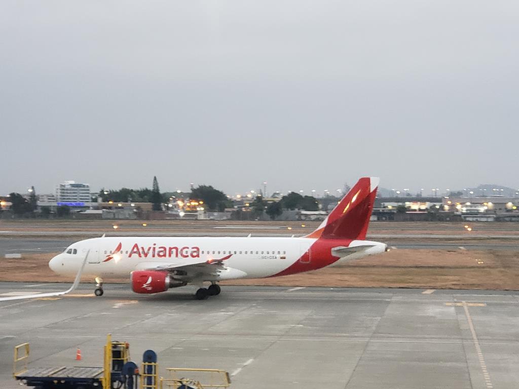 Photo of aircraft HC-CSA operated by Avianca Ecuador