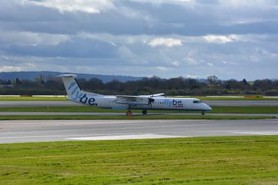 Image of aircraft registration G-ECOB - A DHC-8-402Q operated by Flybe