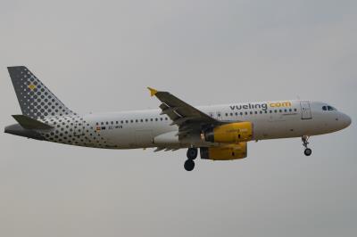Photo of aircraft EC-MVN operated by Vueling