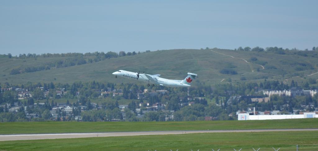 Photo of aircraft C-GGMQ operated by Jazz Air