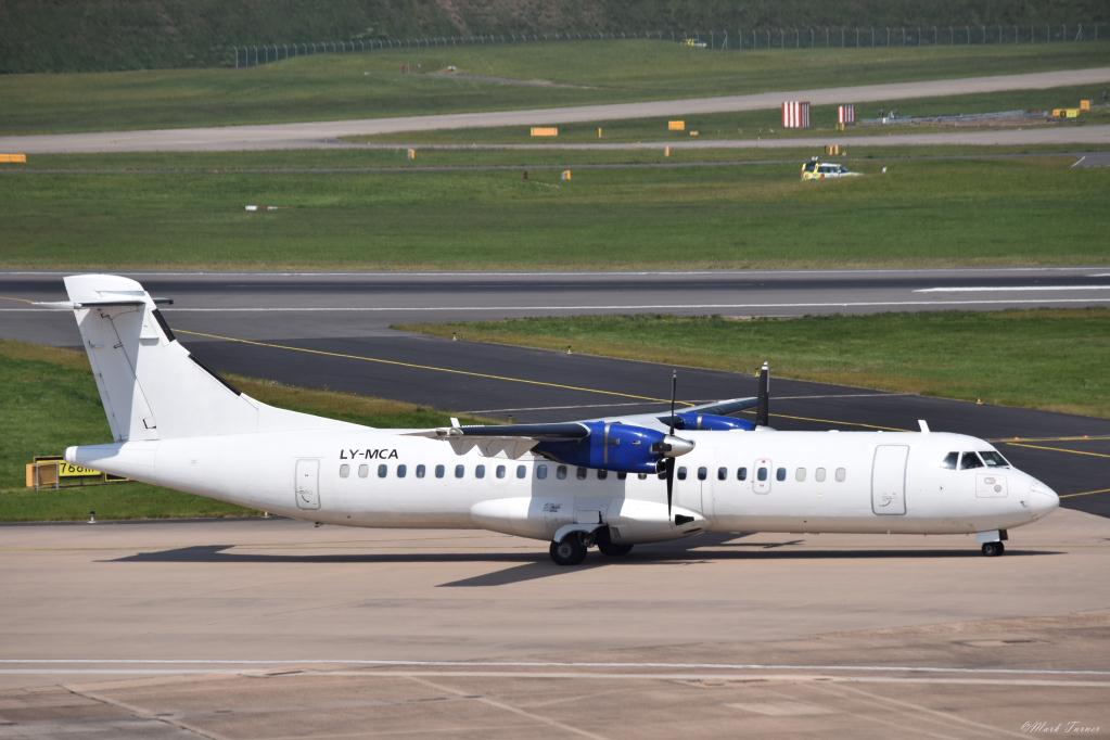 Photo of aircraft LY-MCA operated by DOT LT