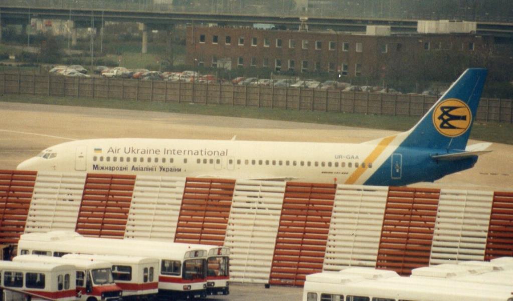 Photo of aircraft UR-GAA operated by Ukraine International Airlines