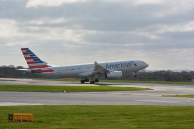 Photo of aircraft N291AY operated by American Airlines