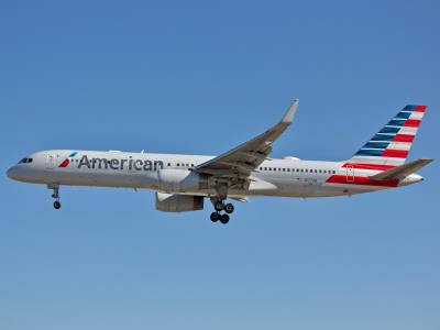 Photo of aircraft N177AN operated by American Airlines