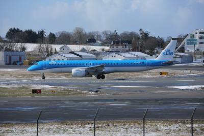 Photo of aircraft PH-NXN operated by KLM Cityhopper