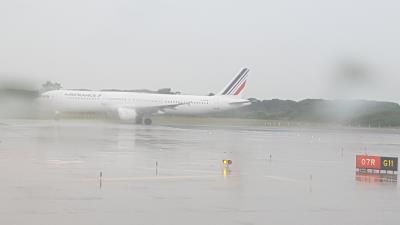 Image of aircraft registration F-GTAZ - A A321-212 operated by Air France