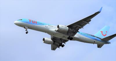 Image of aircraft registration G-OOBA - A 757-28A(WL) operated by TUI Airways