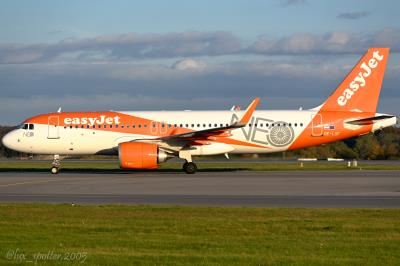 Photo of aircraft OE-LSF operated by easyJet Europe