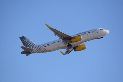 Photo of aircraft EC-MEL operated by Vueling