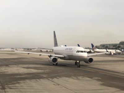 Photo of aircraft N806UA operated by United Airlines