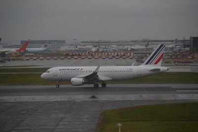 Photo of aircraft F-HEPK operated by Air France