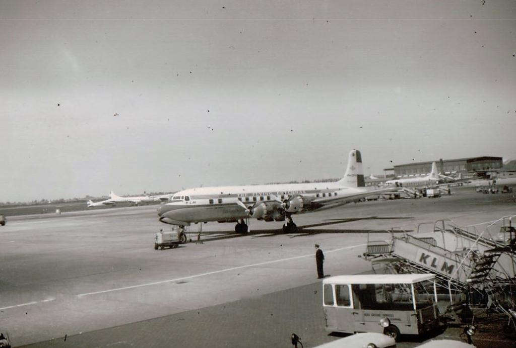 Photo of aircraft PH-DPW operated by KLM Royal Dutch Airlines