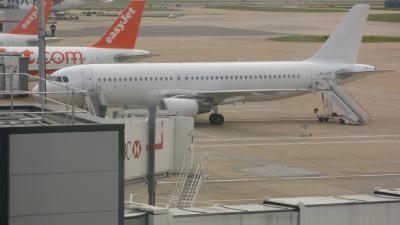 Image of aircraft registration YL-LCT - A A320-214 operated by Smartlynx