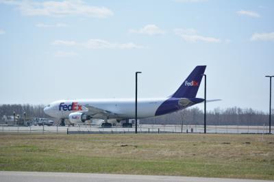 Photo of aircraft N671FE operated by Federal Express (FedEx)