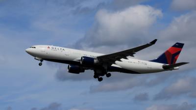 Photo of aircraft N861NW operated by Delta Air Lines