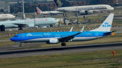 Photo of aircraft PH-BXT operated by KLM Royal Dutch Airlines