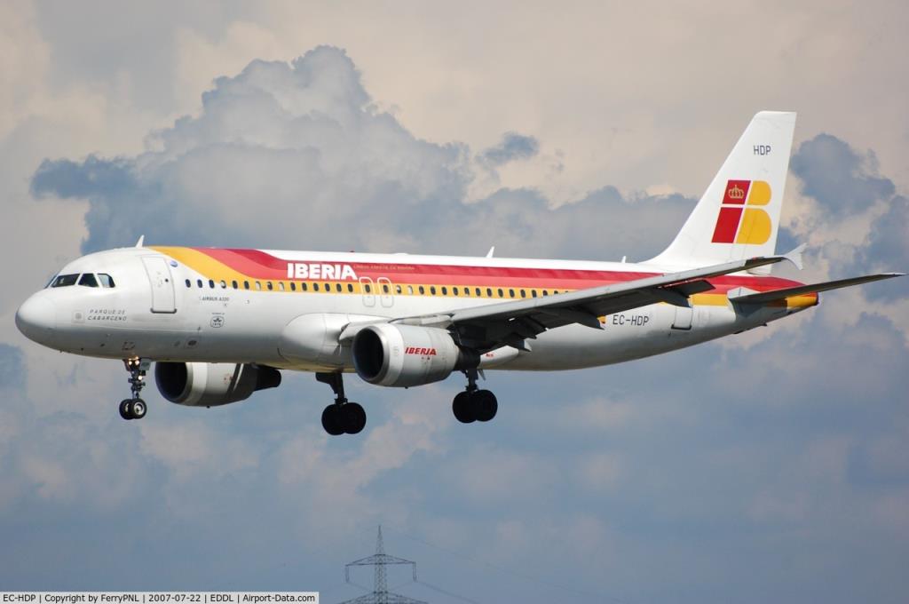 Photo of aircraft EC-HDP operated by Iberia