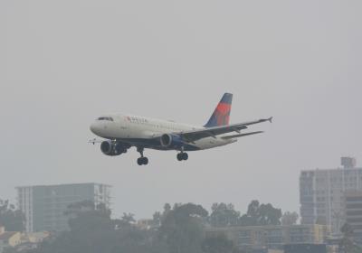 Photo of aircraft N352NB operated by Delta Air Lines