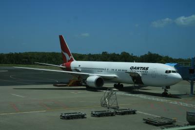 Photo of aircraft VH-OGA operated by Qantas