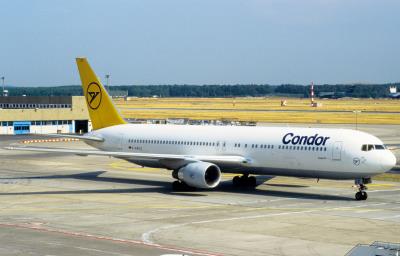 Photo of aircraft D-ABUZ operated by Condor