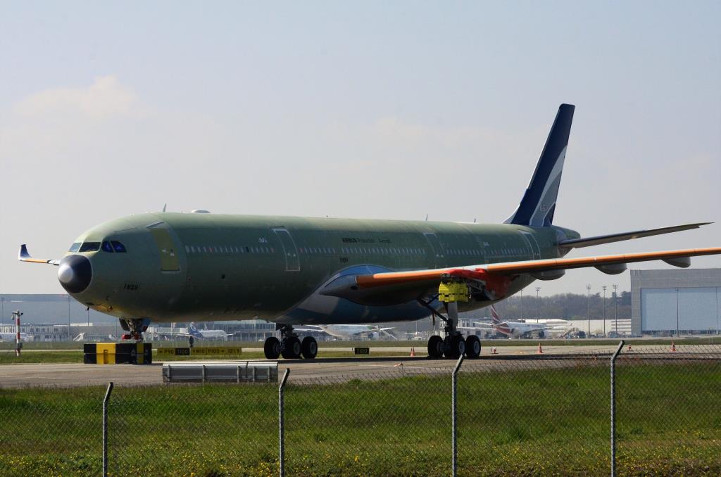 Photo of aircraft CS-TKY operated by Hi Fly